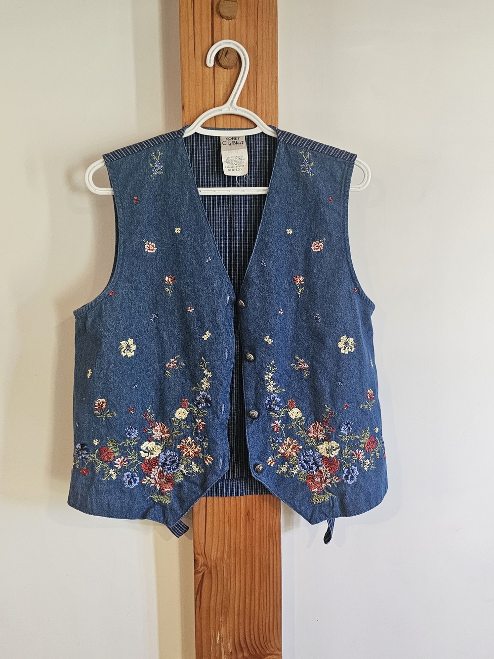 Floral Embroidered Denim Vest - Blue